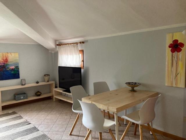 Al Clisi Graziosa Mansarda Apartment Villanuova sul clisi Luaran gambar