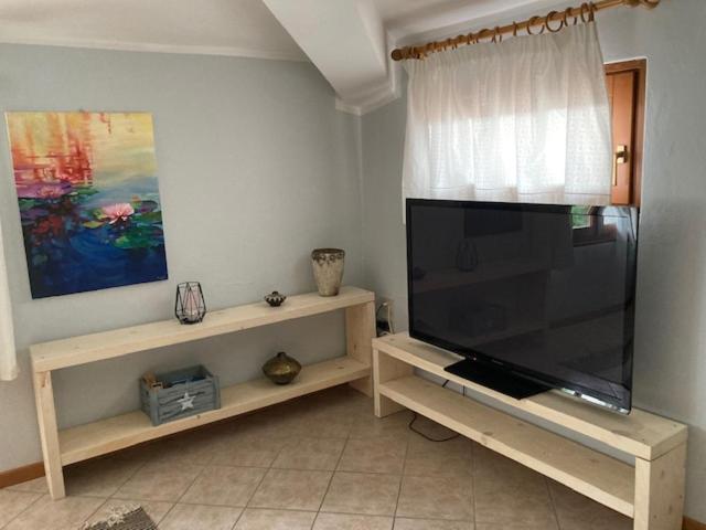 Al Clisi Graziosa Mansarda Apartment Villanuova sul clisi Luaran gambar